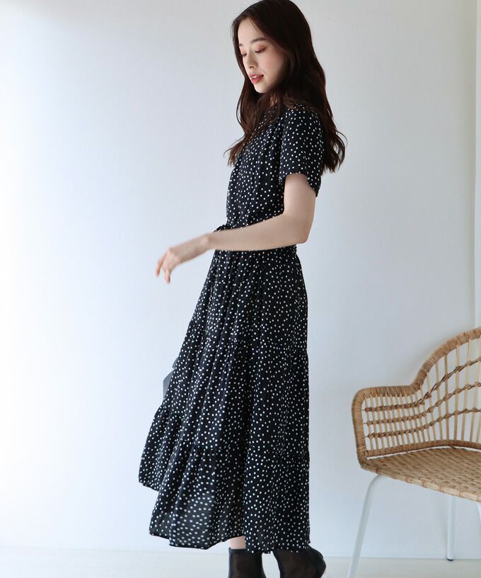 日本 BLUE EAST - 氣質小V領排釦短袖洋裝-素色-綠 (M(Free))