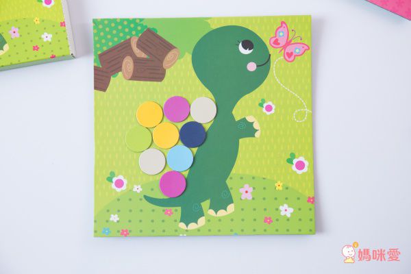 西班牙 APLI - 旅行磁力拼圖-叢林-磁性底板2片+三角形磁力片30個