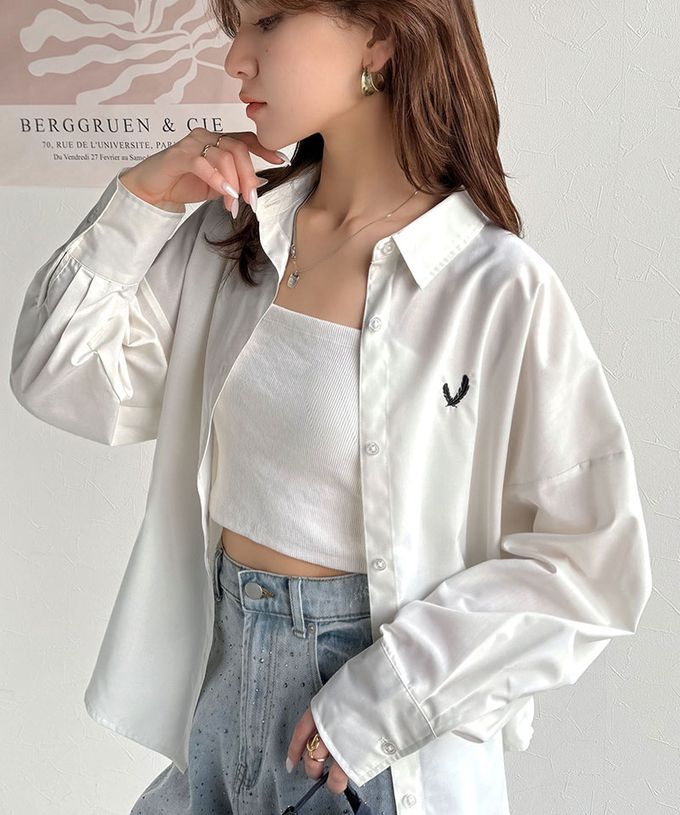 日本 Classical Elf - 羽毛logo刺繡 落肩率性襯衫-白