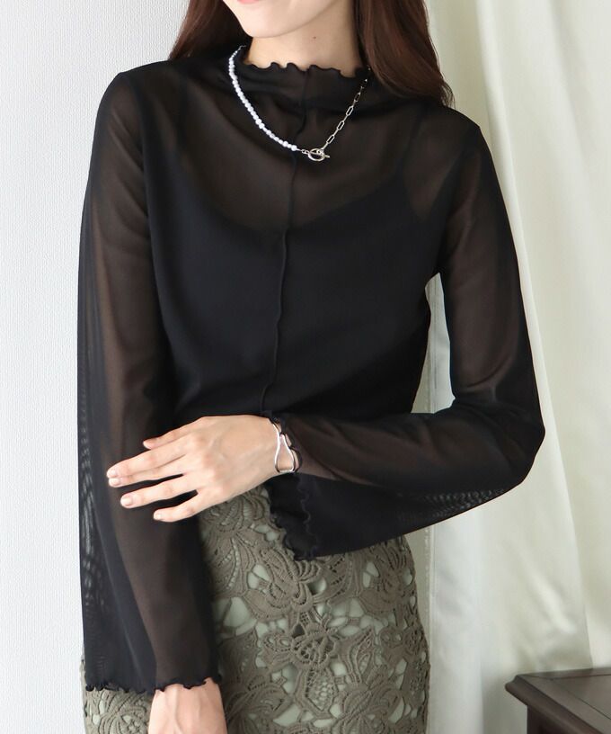 日本 BLUE EAST - 百搭木耳捲邊長袖上衣-白杏