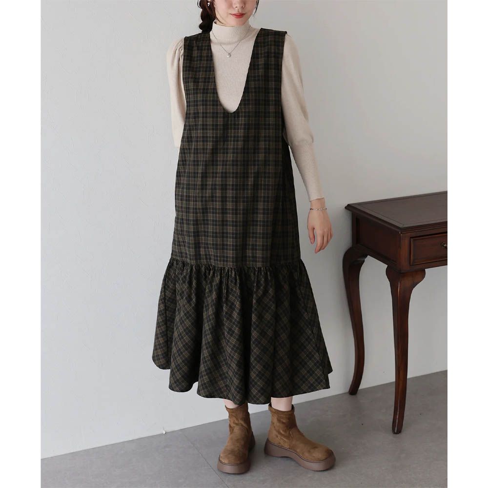 氣質英倫格紋深U領分層背心裙-黑棕系
