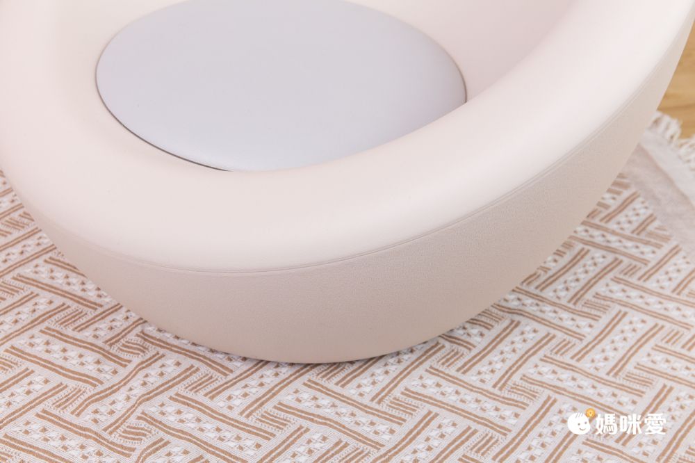 最美型兒童家具 ♥【iFam 小沙發 / 遊戲桌】培養蒙特梭利！