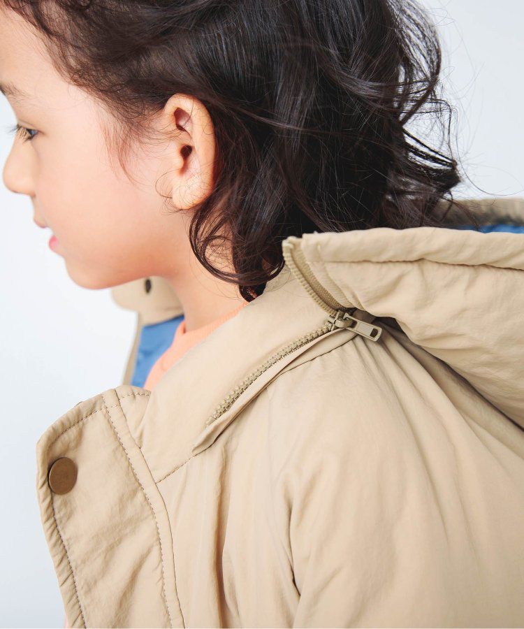 日本 BREEZE - 鋪棉保暖連帽外套-異色拼接-綠x藍