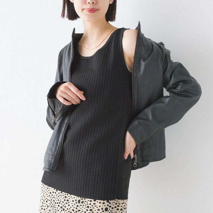 日本 OMNES - 直羅紋圓領無袖背心/內搭-卡其