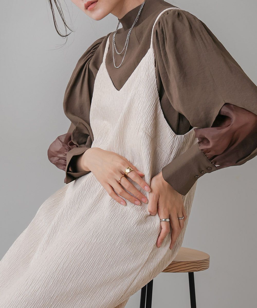 日本 Bab - 光澤感立體紋路吊帶洋裝-黑 (M)