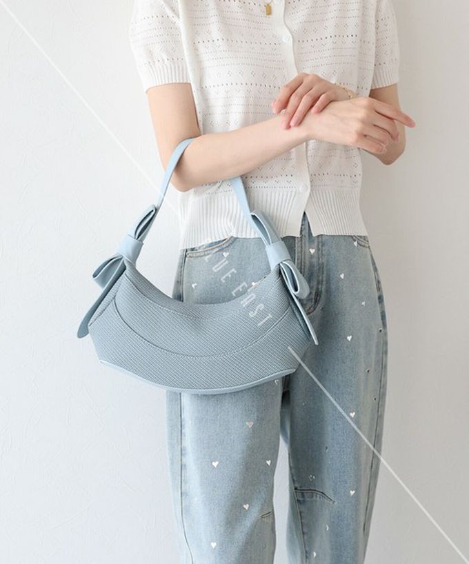 日本 BLUE EAST - 可愛雙蝴蝶結時尚紋理肩背小包-淺杏