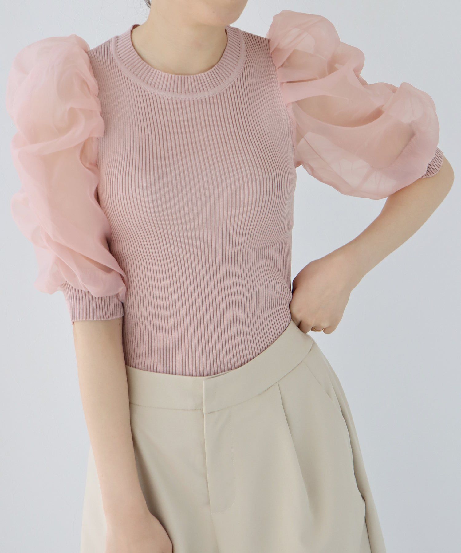 日本 BLUE EAST - 夢幻薄紗拼接五分袖上衣-黑x黑