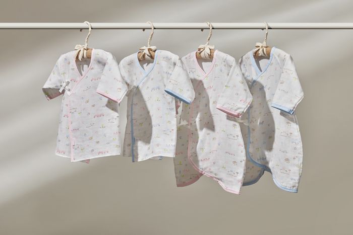 日本 Combi - 純棉柔紗-快樂車車 紗布肚衣2入組-(藍+素色) (F)