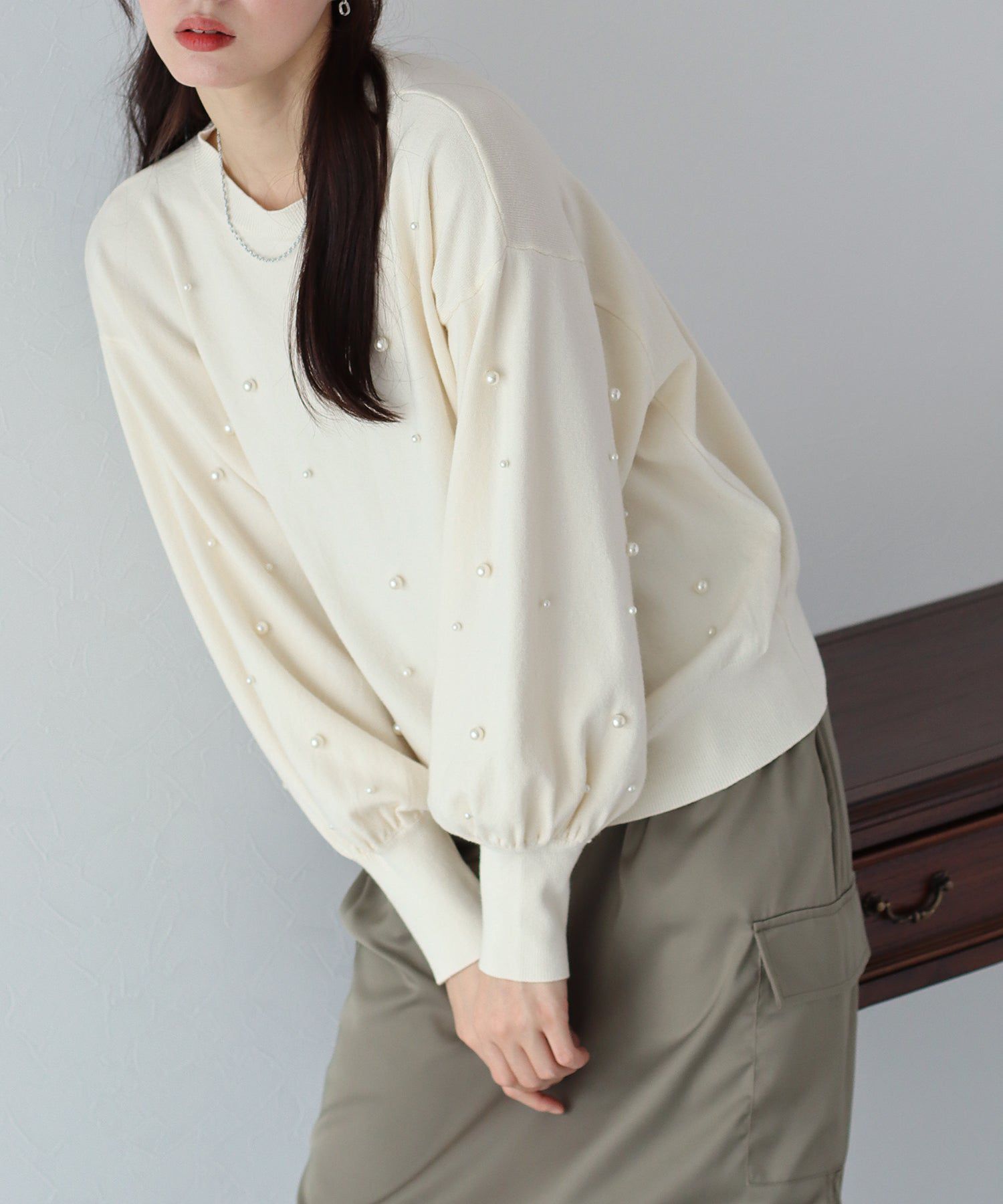 日本 BLUE EAST - 氣球袖珍珠注目針織上衣-粉紅