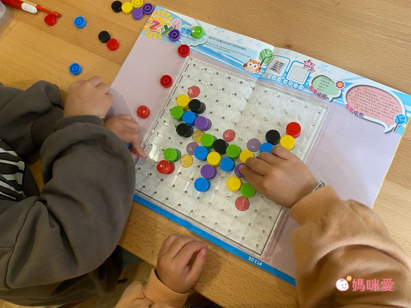 資優數學 - 親子金版1-6冊全系列-6盒教材+教具(透明百格盤)