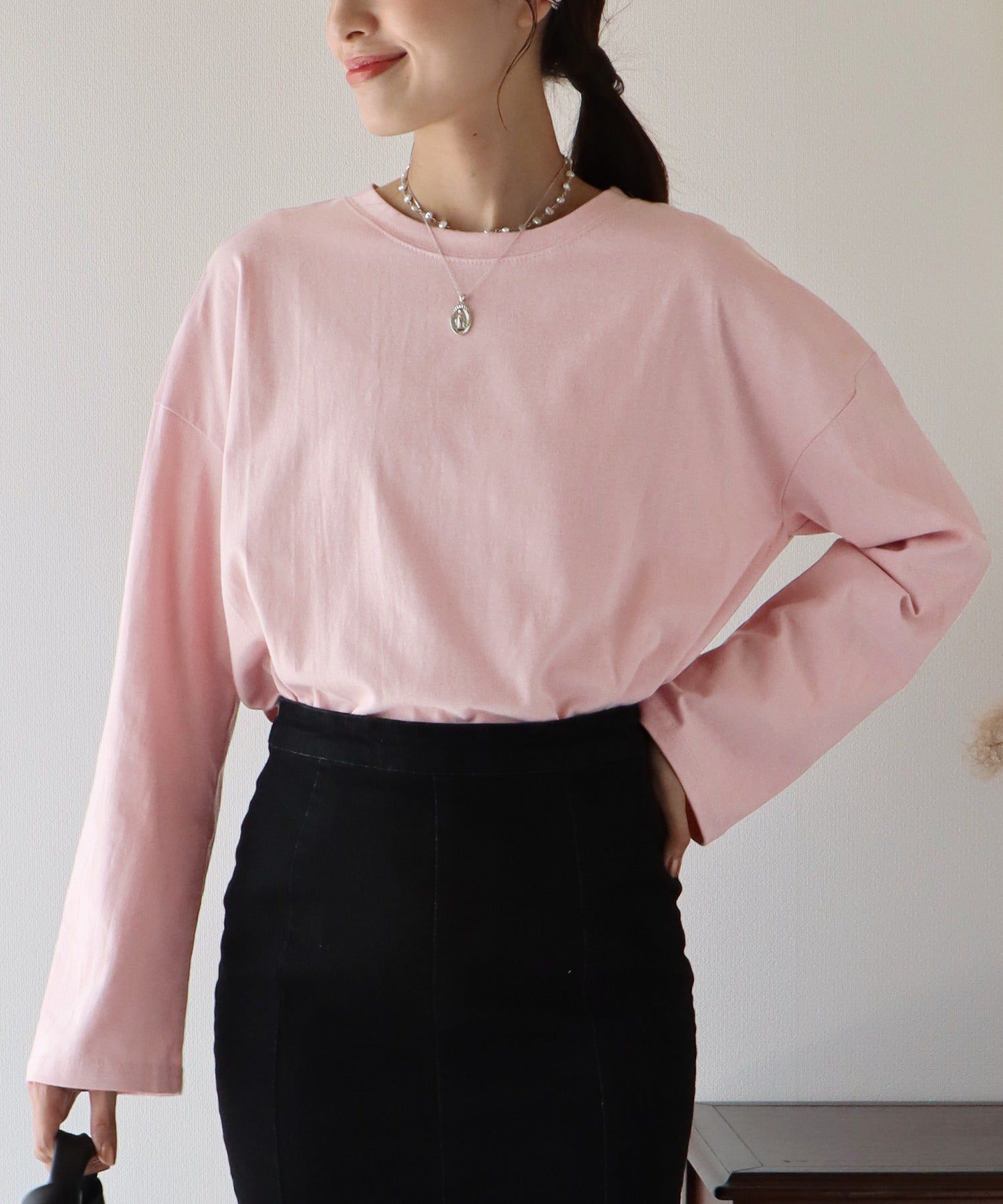 日本 BLUE EAST - 圓領百搭柔軟薄長袖上衣-條紋-深藍