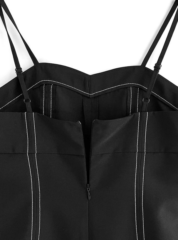 日本 GRL - 復古拷克車邊吊帶裙-黑