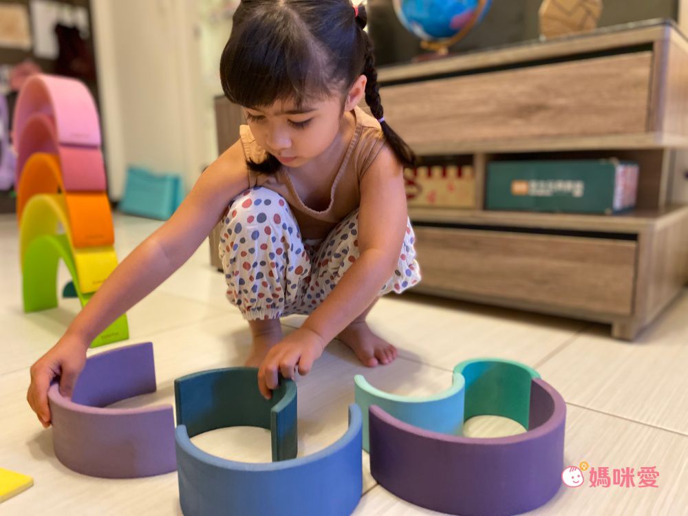 一組成就100種玩法【Color Fan】彩虹積木