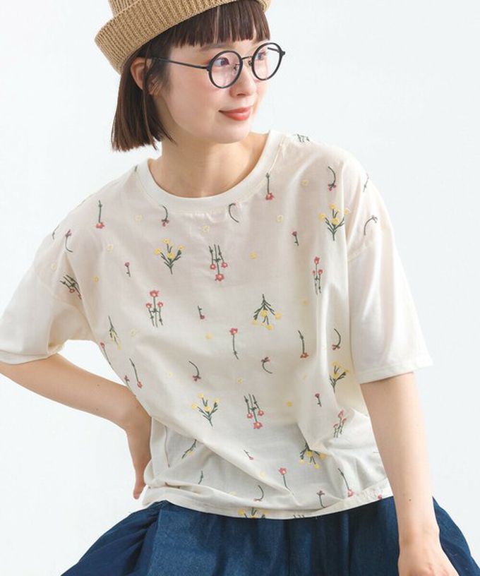 日本 Lupilien - 唯美刺繡舒適棉短袖上衣-星座-米白