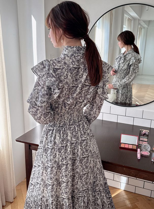 日本 GRL - 碎花荷葉邊收腰雪紡洋裝-米杏