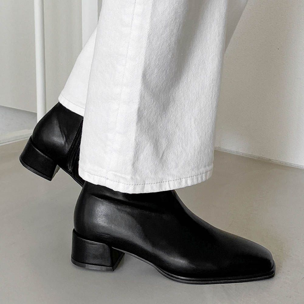 極簡時髦方頭粗跟靴-皮革-黑 (跟高4cm-尺寸23.5)