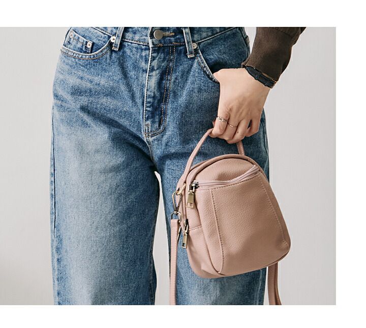 日本 LIZDAYS - 時尚皮革mini蛋型收納小包/側背包-淺米杏 (18x12x14cm)