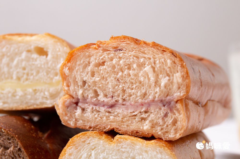 免運｜高雄排隊名店【奧瑪烘焙】日式崎風蛋糕/羅馬生乳包