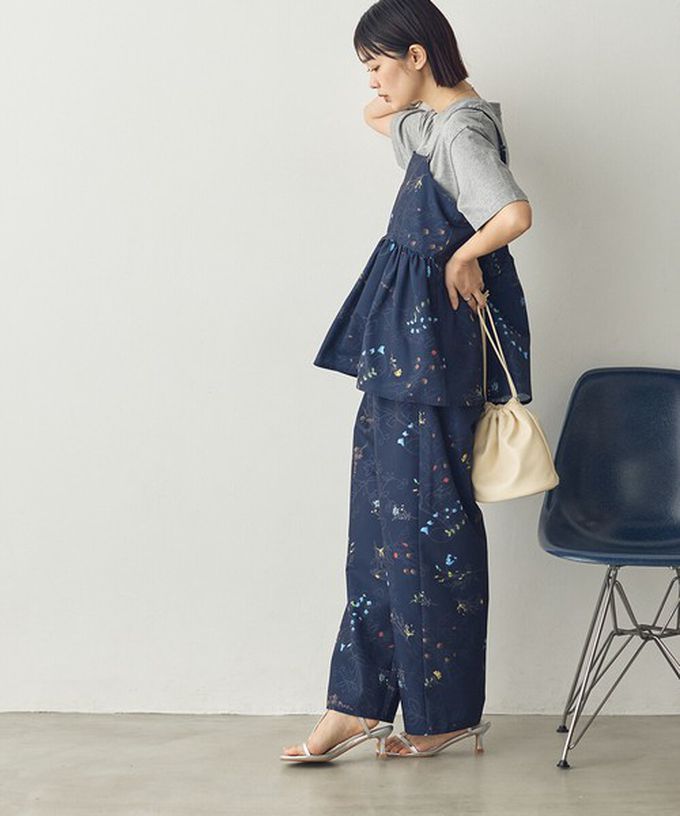 日本 Sans Souci 34+ - 優美花卉縮腰疊穿吊帶背心-白