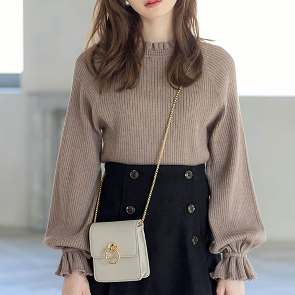 糖果袖荷葉領針織上衣-摩卡