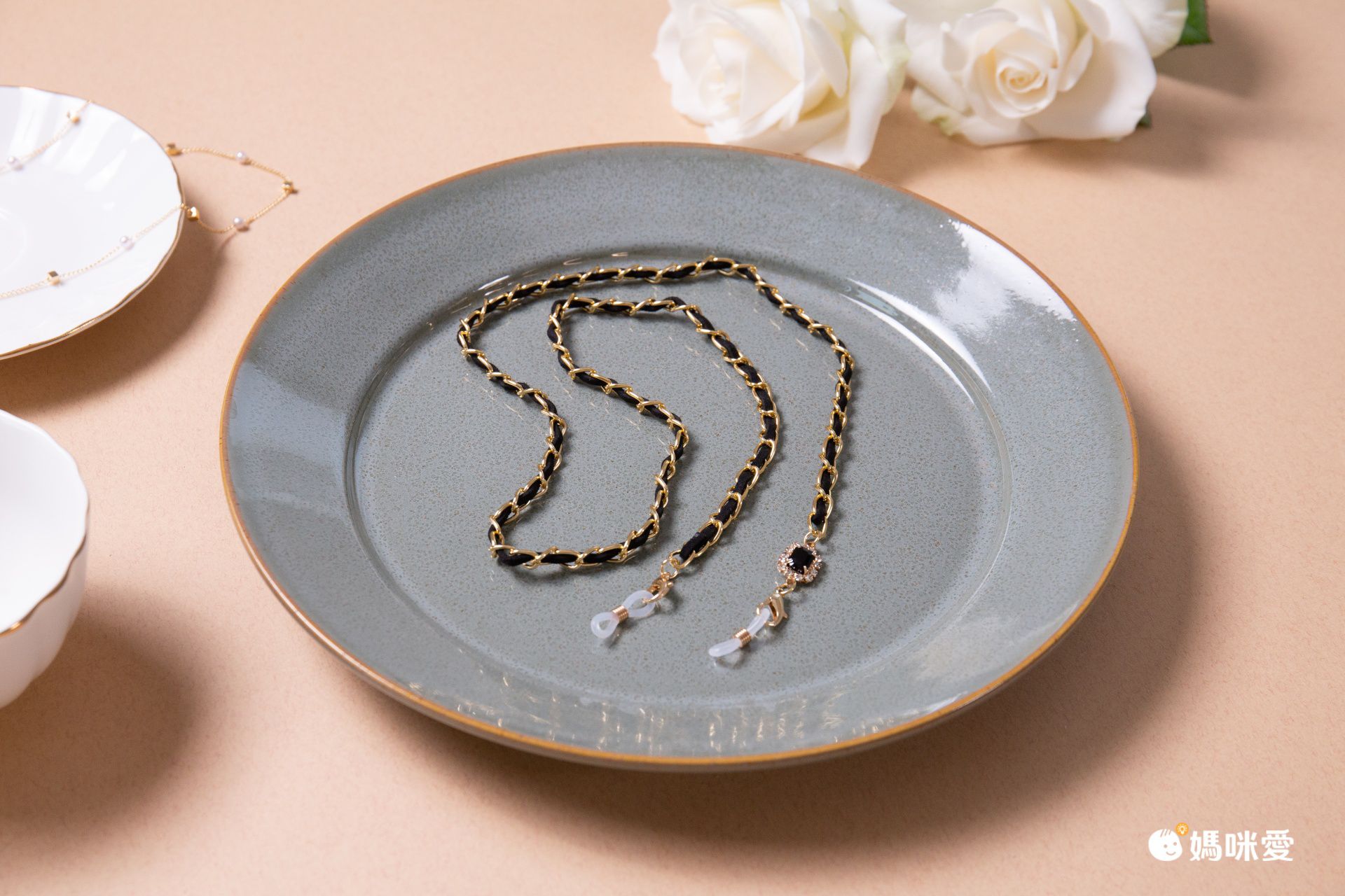 小香風時尚金屬口罩/眼鏡掛鏈-金色 (總長70cm)