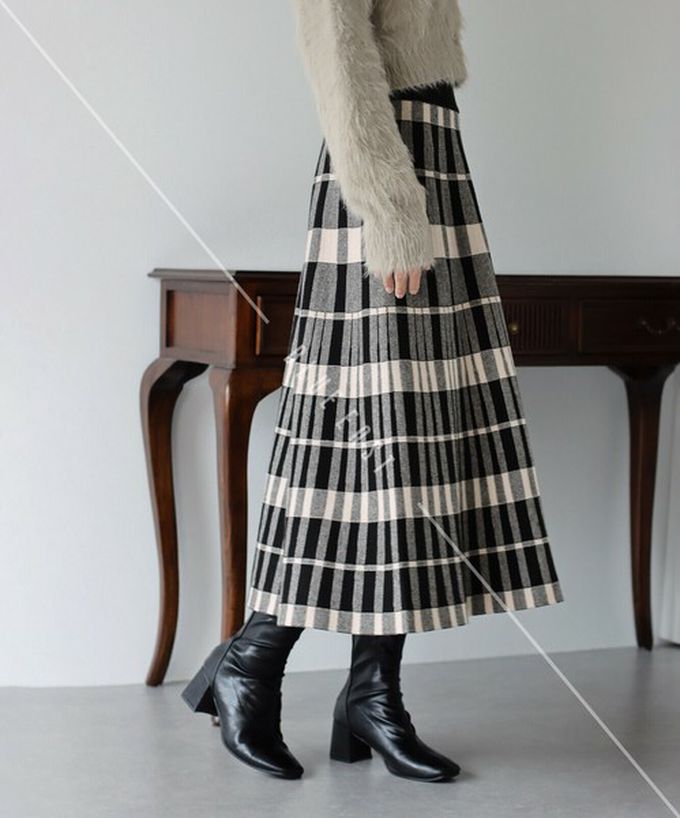 日本 BLUE EAST - 氣質女伶全腰鬆緊皺摺長裙-菱格-黑 (M)