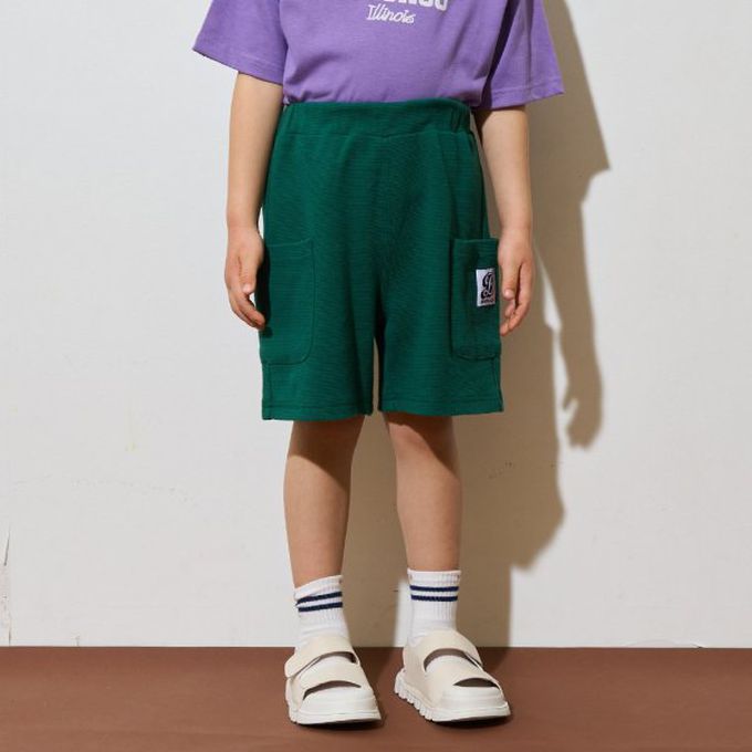 日本 b-ROOM - 柔款彈性大口袋素色短褲(4分丈)-草綠