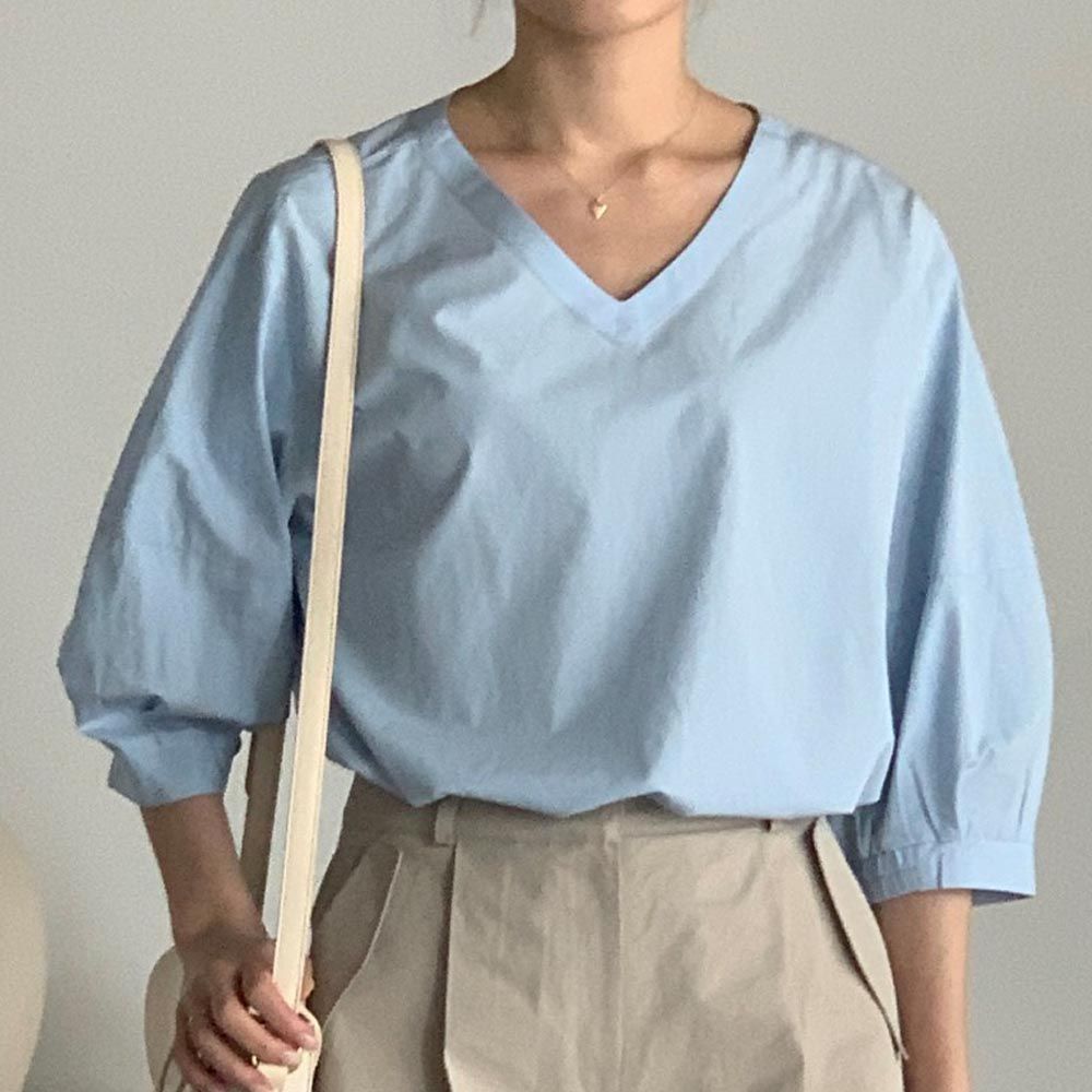 韓國女裝連線 - 美型V領拼接七分袖襯衫-天藍 (FREE)