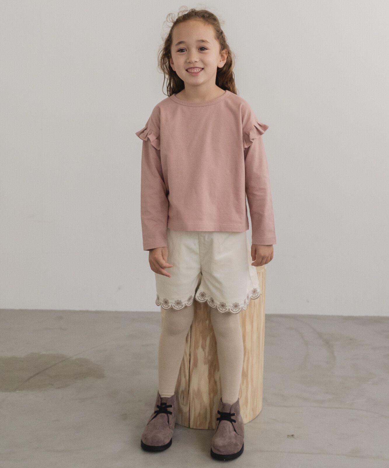 日本 PAIRMANON - 柔棉100% 可愛捲邊薄長袖上衣-桃粉