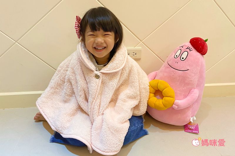 日本 AUBE - 毛茸茸保暖披肩斗篷(親子通用款)-水藍