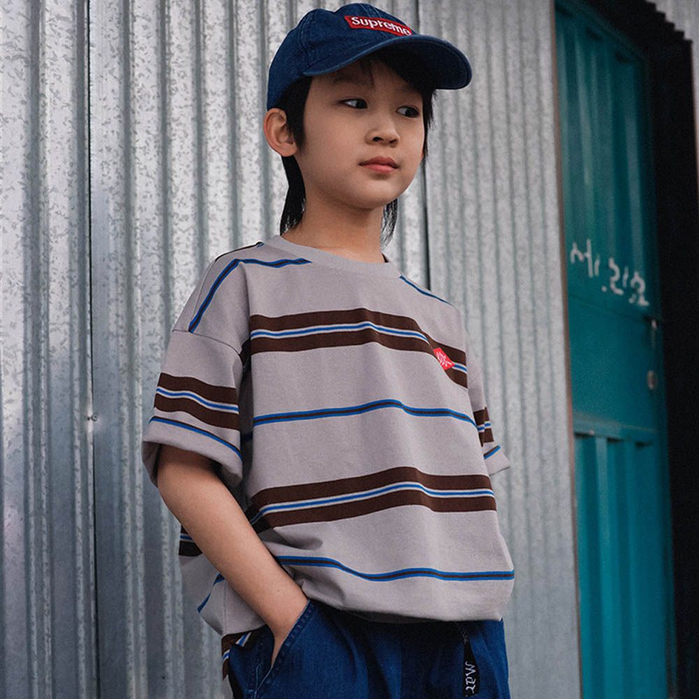 純棉圓領短袖上衣-百搭條紋-杏咖