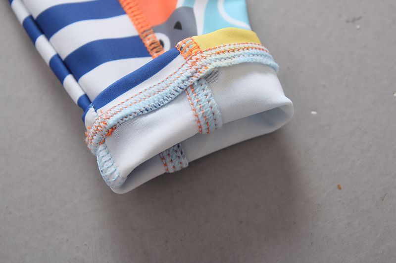 男寶長袖連身泳裝(附帽子)-快樂鯊魚-深藍+白+淺藍