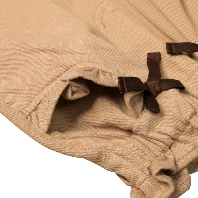 akachan honpo - 10分褲-口袋荷葉邊-淺卡其色