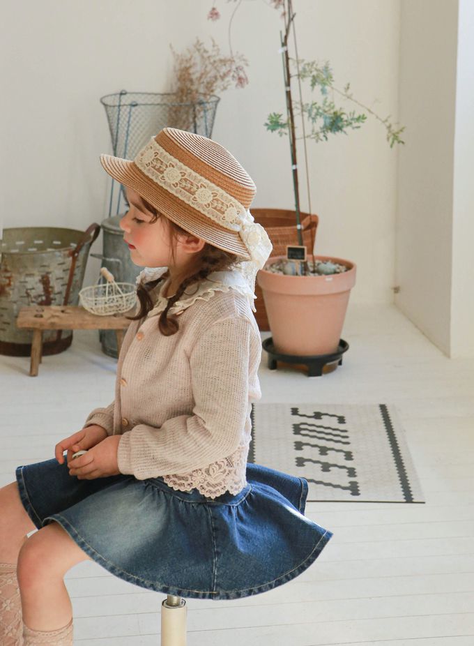 韓國 Puellaflo - 下擺蕾絲裝飾圓領針織外套-藕粉