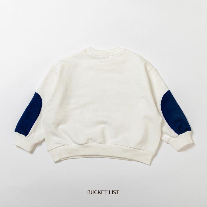 韓國 BUCKET LIST - 文字印休閒圓領長袖大學T-象牙白