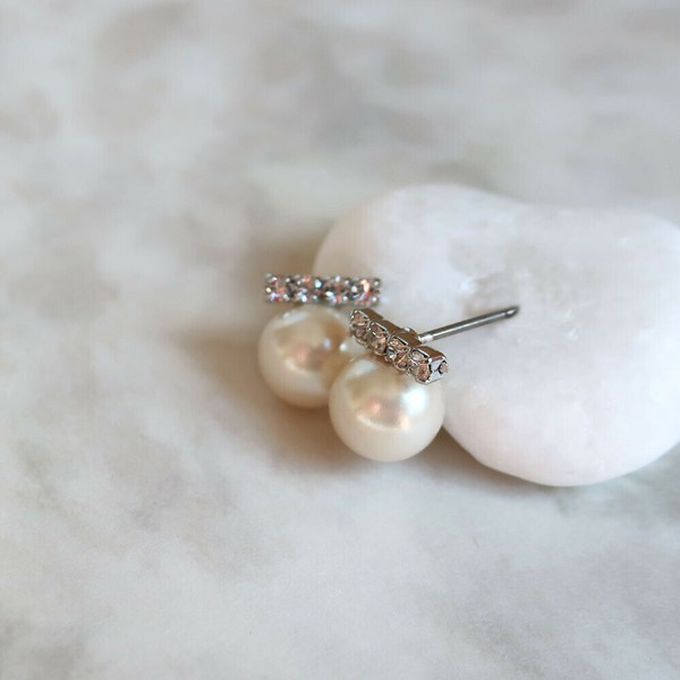 日本 Melody Accessory - 日本製 低調甜心閃耀水鑽珍珠耳環-耳針