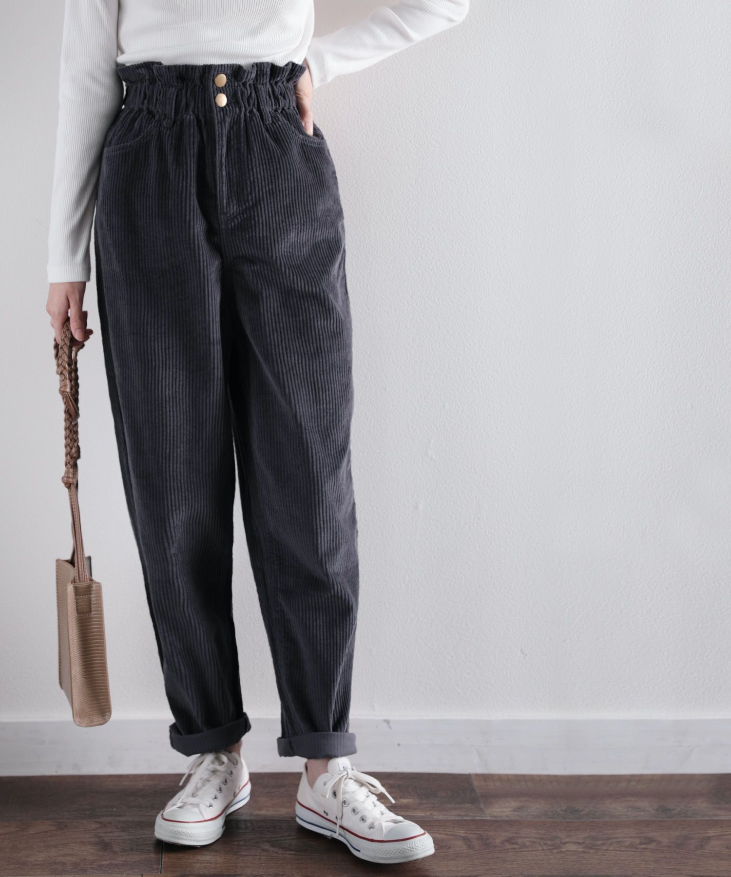 日本 ELENCARE DUE - 糖果抓皺鬆緊燈芯絨長褲-黑