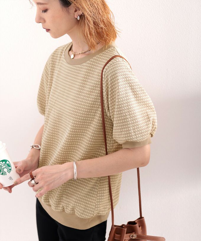 日本 Classical Elf - 緹花圓領彈性泡泡五分袖上衣-草綠