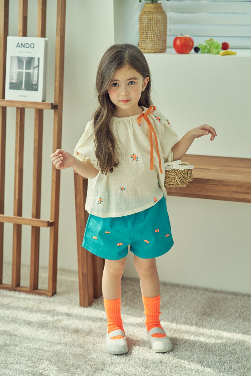 韓國 Mimico - 刺繡小花朵短褲-藍綠