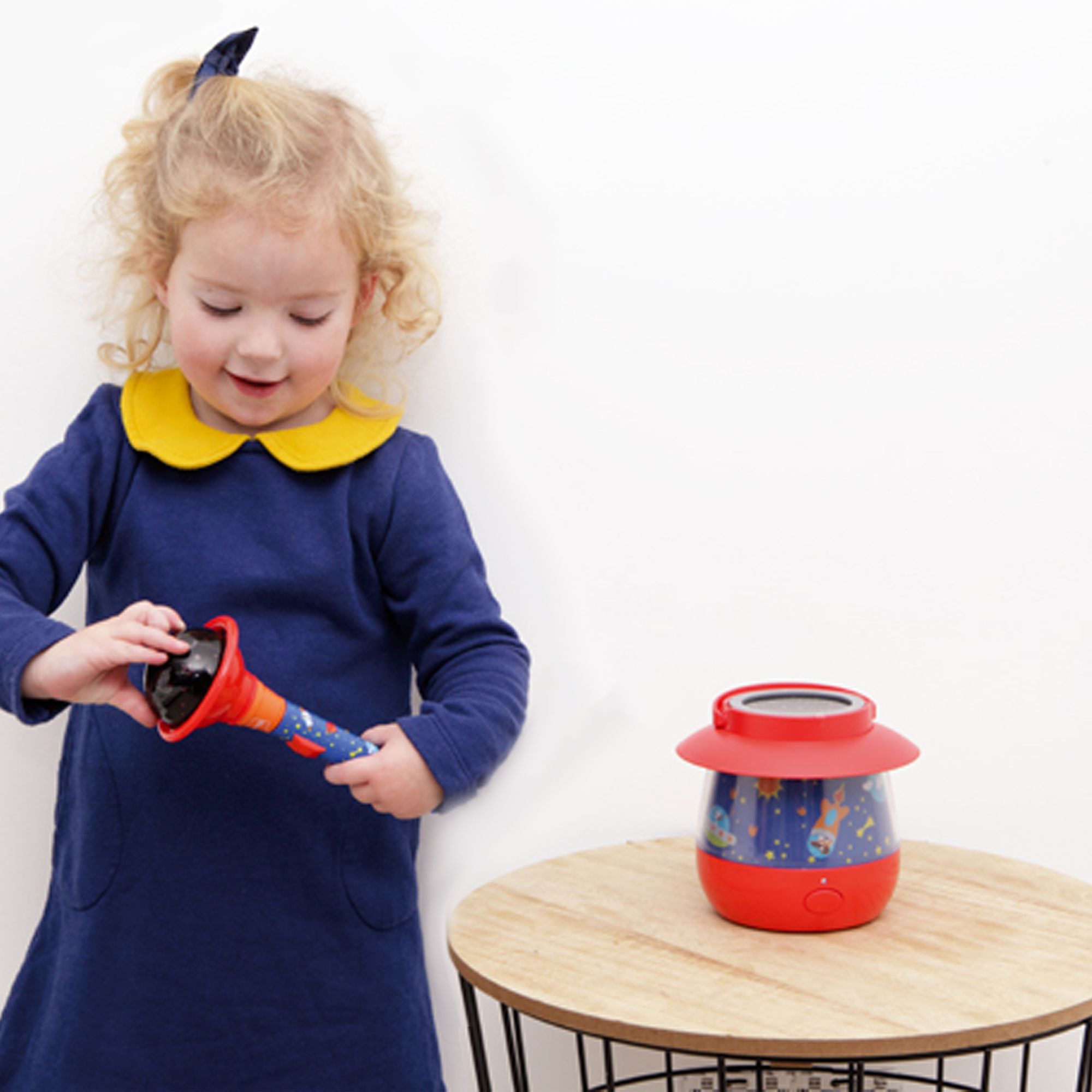 比利時 Scratch - 2way投影小夜燈-星空閃閃