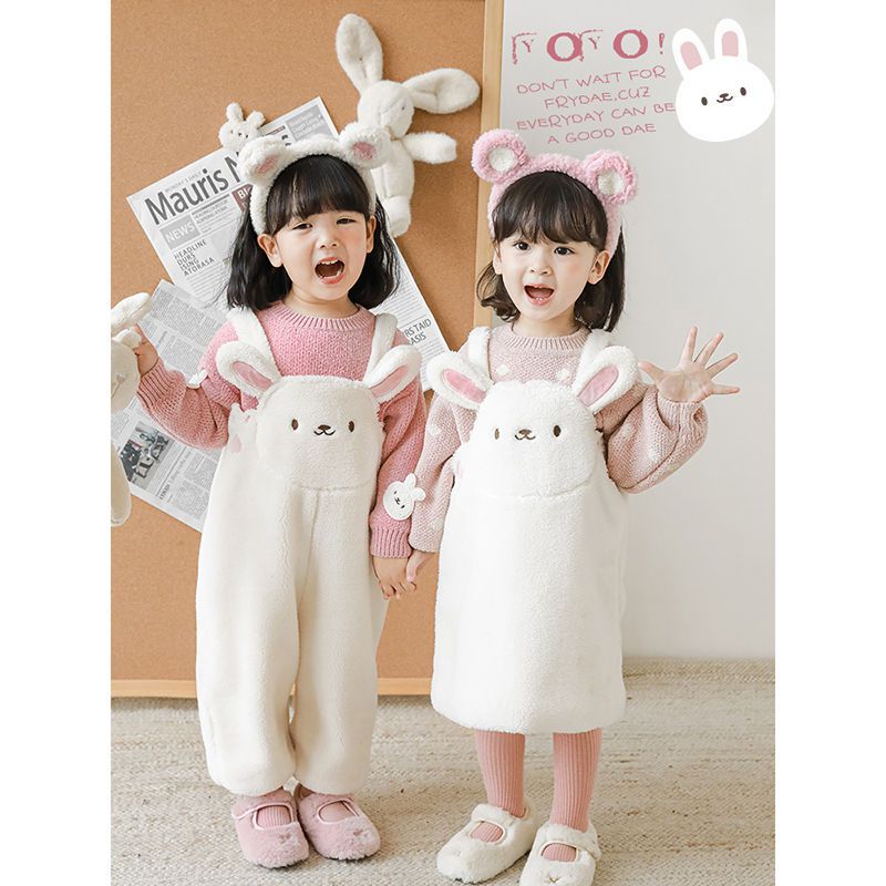 TONGMO - 雪尼爾針織圓領長袖毛衣-滿滿兔子-粉色