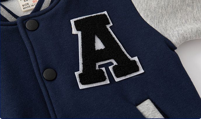 WELLKIDS - 加絨拼色休閒棒球外套-英文字A-深藍+灰