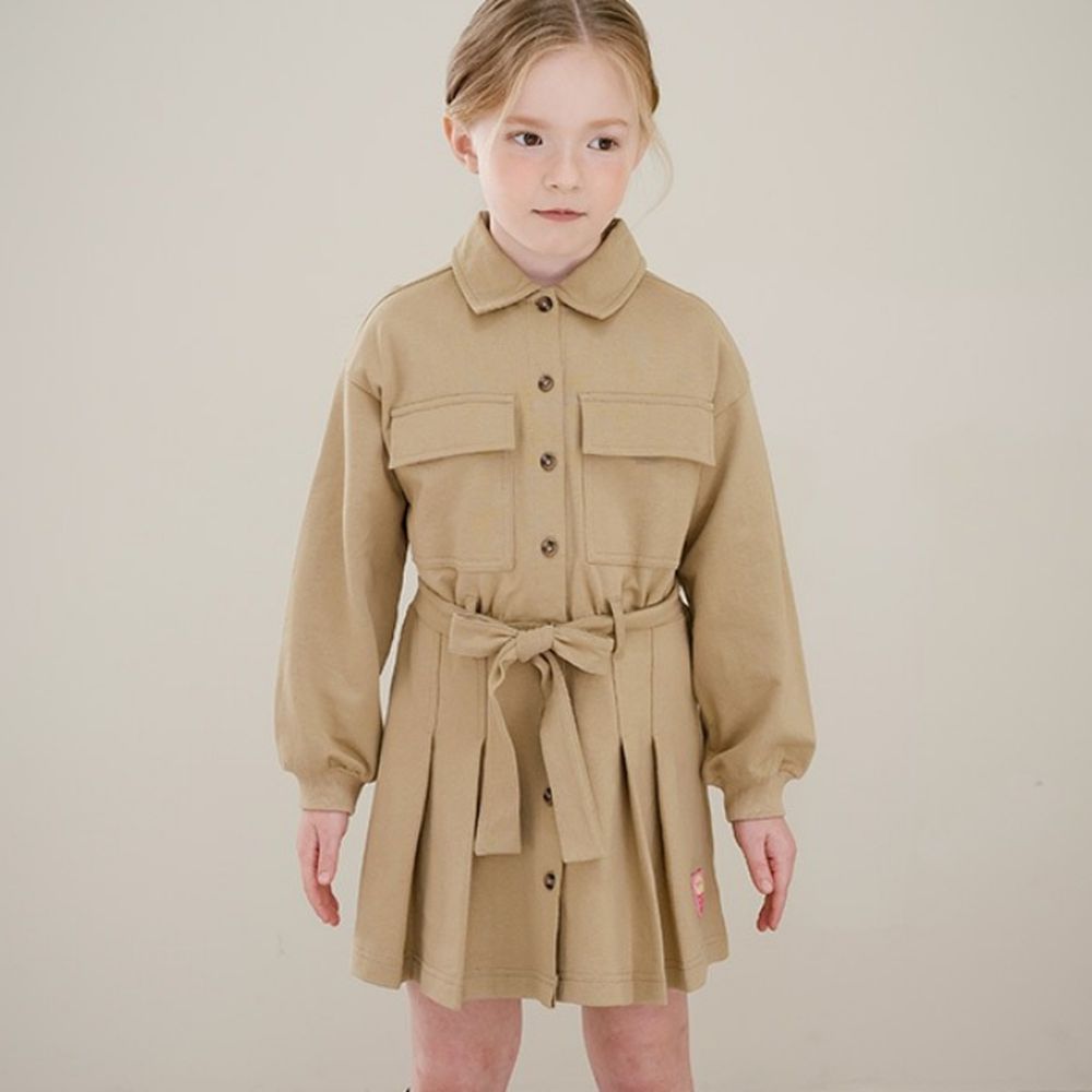 英倫學院風翻領綁帶長袖洋裝-卡其