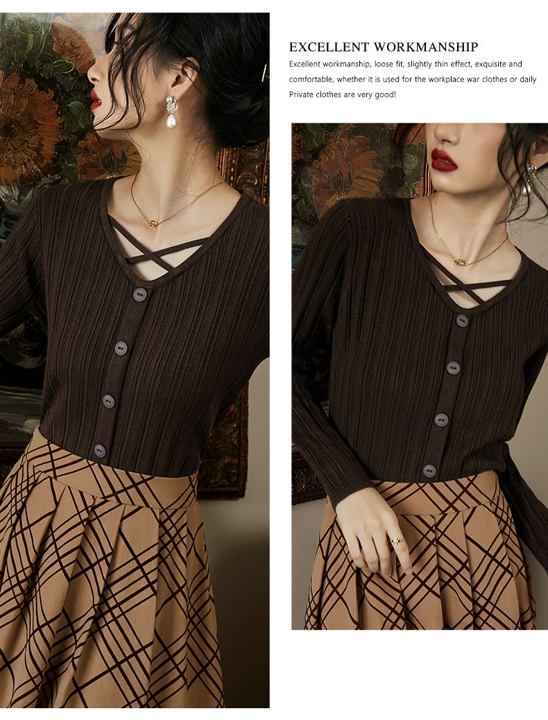 V領綁帶坑條長袖針織上衣-咖啡色
