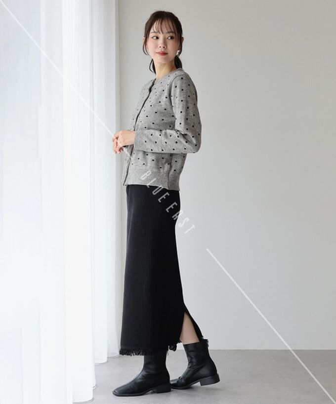 日本 BLUE EAST - 微閃亮羅紋針織流蘇開叉鉛筆裙-摩卡