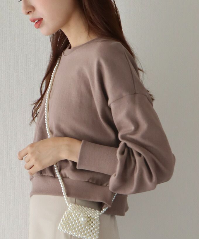 日本 BLUE EAST - 圓領百搭短版長袖上衣-草綠