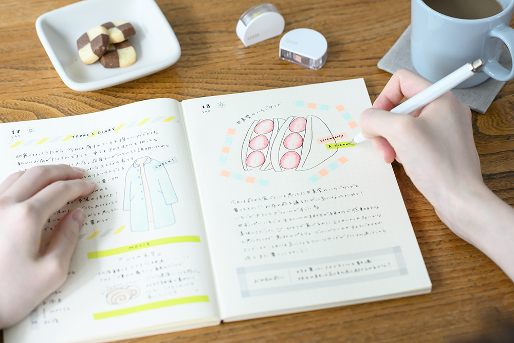 日本文具 Kanmido - 重複黏貼 螢光標記立可帶-粉