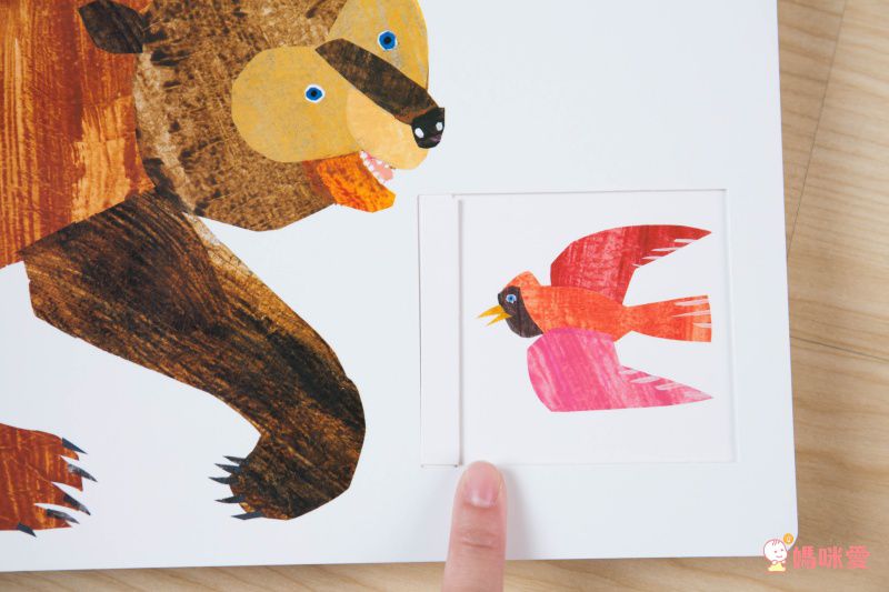 英文操作書特輯♚ 寶貝從小接觸英文的好法寶，英國童謠有聲書♬