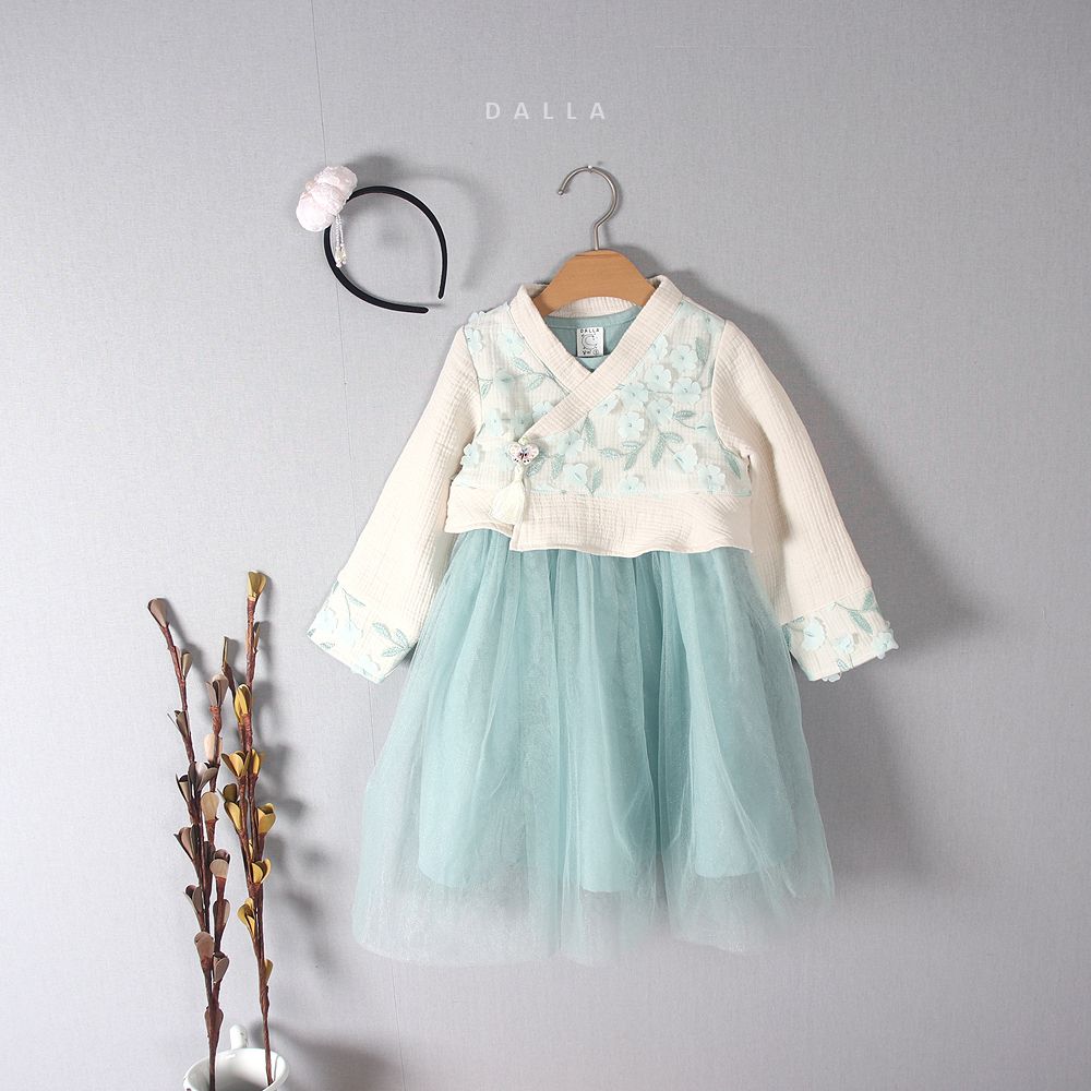 韓國 Dalla - 片片花朵流蘇2件式生活韓服-薄荷綠