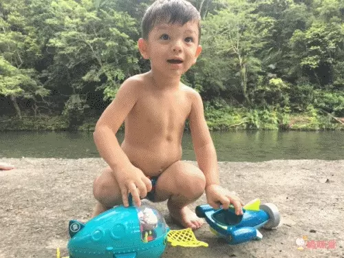 夏天最嗨洗澡玩具 ✕ 艦艇套裝！ ❤【海底小縱隊】模擬救援戲水～好禮三重送